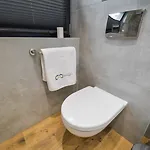 Sun & Garden House 오시비엥침