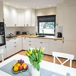 Sun & Garden House