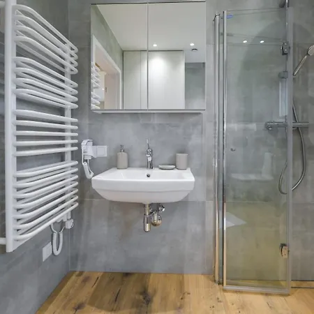 Sun & Garden House * オシフィエンチム