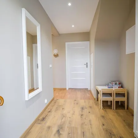 펜션 Sun & Garden House 오시비엥침